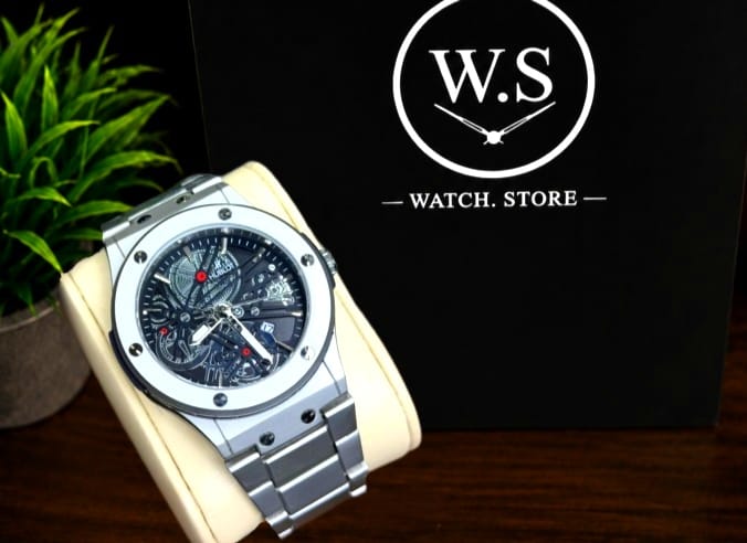 HUBLOT circle semi auto